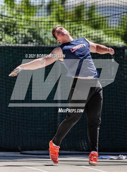 Thumbnail 2 in West Coast Relays photogallery.