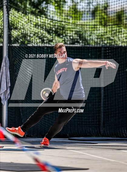 Thumbnail 1 in West Coast Relays photogallery.