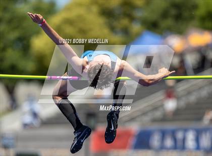 Thumbnail 2 in West Coast Relays photogallery.
