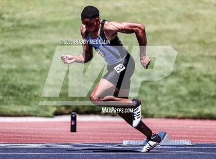 Thumbnail 3 in West Coast Relays photogallery.