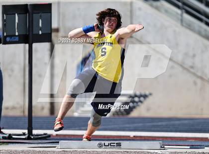 Thumbnail 3 in West Coast Relays photogallery.
