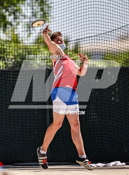 Thumbnail 1 in West Coast Relays photogallery.