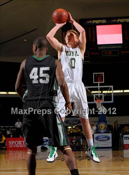 Thumbnail 1 in Royal vs. Inglewood (CIF SS D2AA Final) photogallery.