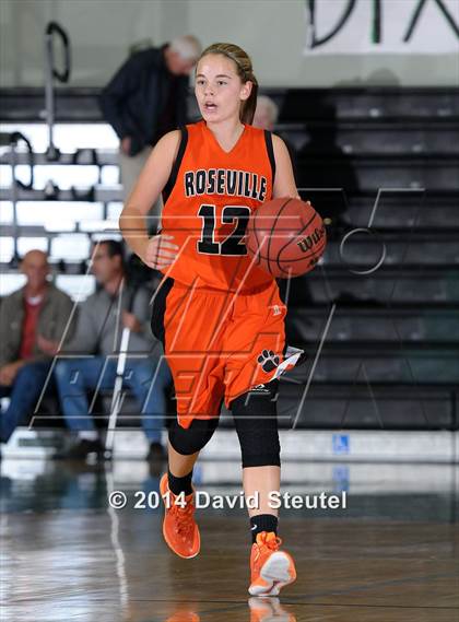 Thumbnail 1 in Roseville vs. Davis (Ram Jam Winter Classic) photogallery.