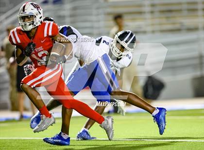 Thumbnail 2 in New Caney @ Oak Ridge photogallery.