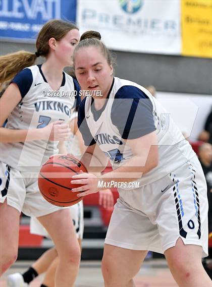 Thumbnail 3 in Oakmont vs. Elite (Cardinal Classic) photogallery.