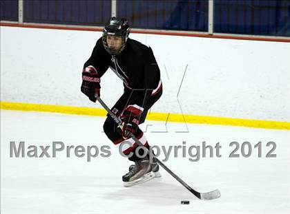 Thumbnail 2 in Marquette vs. Rockwood Summit photogallery.