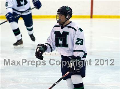 Thumbnail 2 in Marquette vs. Rockwood Summit photogallery.