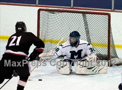 Thumbnail 1 in Marquette vs. Rockwood Summit photogallery.