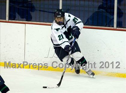 Thumbnail 2 in Marquette vs. Rockwood Summit photogallery.