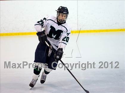 Thumbnail 2 in Marquette vs. Rockwood Summit photogallery.