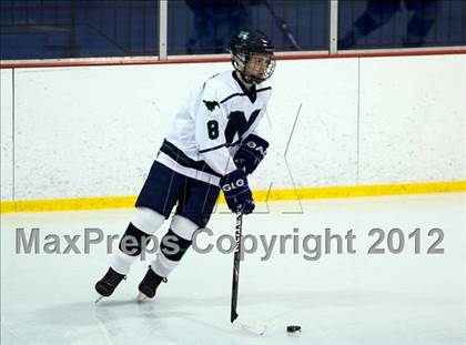 Thumbnail 2 in Marquette vs. Rockwood Summit photogallery.