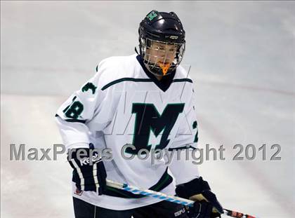 Thumbnail 2 in Marquette vs. Rockwood Summit photogallery.