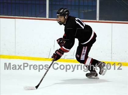 Thumbnail 1 in Marquette vs. Rockwood Summit photogallery.