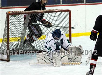 Thumbnail 1 in Marquette vs. Rockwood Summit photogallery.