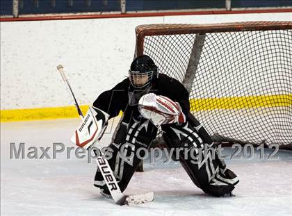 Thumbnail 2 in Marquette vs. Rockwood Summit photogallery.