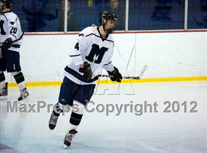 Thumbnail 1 in Marquette vs. Rockwood Summit photogallery.