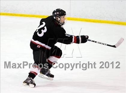 Thumbnail 2 in Marquette vs. Rockwood Summit photogallery.