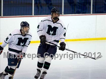 Thumbnail 3 in Marquette vs. Rockwood Summit photogallery.