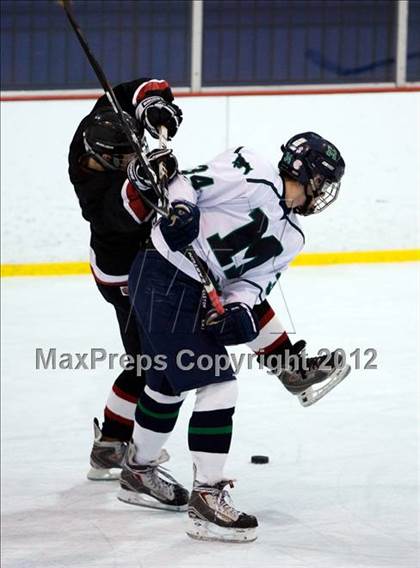 Thumbnail 1 in Marquette vs. Rockwood Summit photogallery.