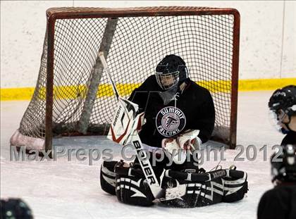 Thumbnail 2 in Marquette vs. Rockwood Summit photogallery.