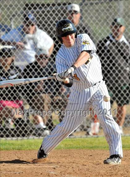 Thumbnail 3 in Bishop Amat @ Bishop Montgomery photogallery.