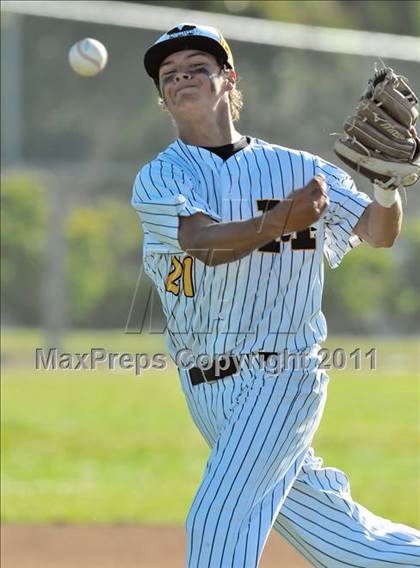 Thumbnail 1 in Bishop Amat @ Bishop Montgomery photogallery.