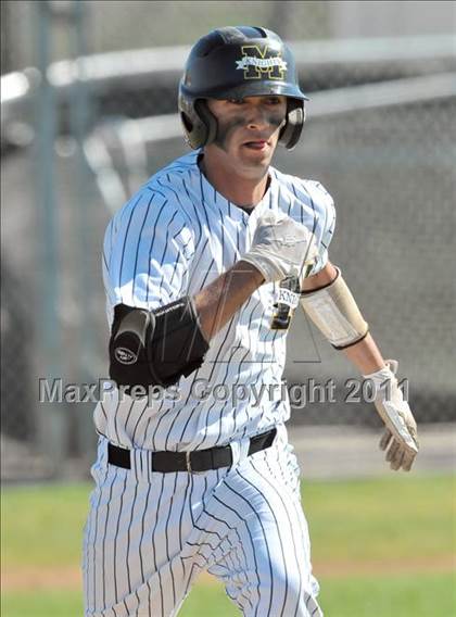 Thumbnail 2 in Bishop Amat @ Bishop Montgomery photogallery.