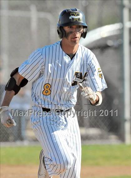 Thumbnail 3 in Bishop Amat @ Bishop Montgomery photogallery.