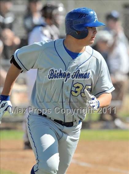 Thumbnail 2 in Bishop Amat @ Bishop Montgomery photogallery.