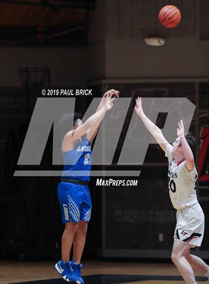 Thumbnail 1 in Lake Travis vs Lehman photogallery.