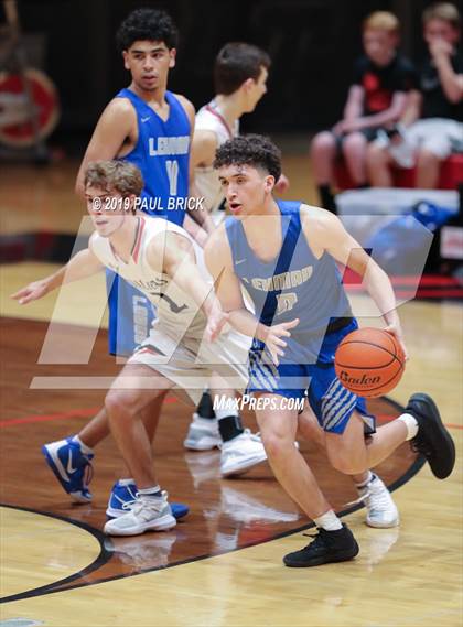 Thumbnail 3 in Lake Travis vs Lehman photogallery.
