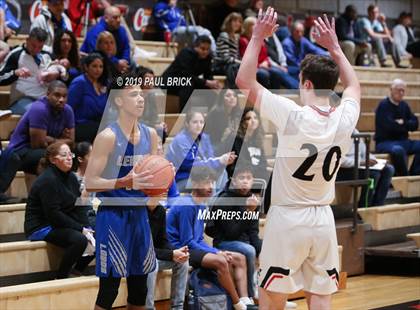 Thumbnail 2 in Lake Travis vs Lehman photogallery.
