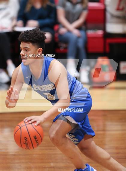 Thumbnail 1 in Lake Travis vs Lehman photogallery.