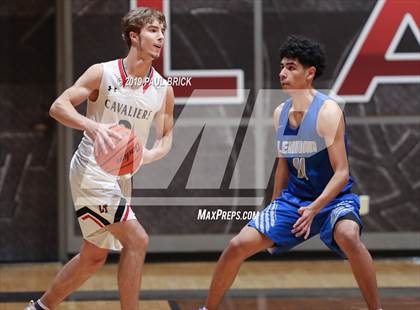 Thumbnail 2 in Lake Travis vs Lehman photogallery.