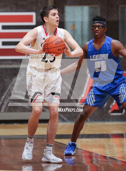 Thumbnail 2 in Lake Travis vs Lehman photogallery.