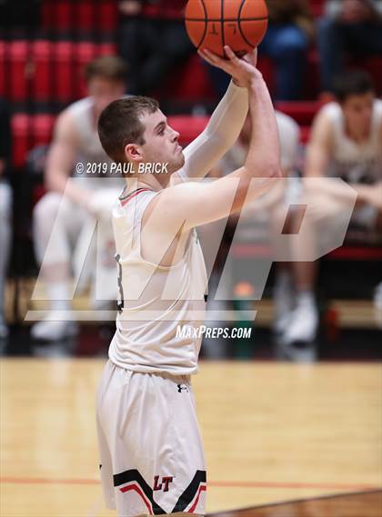 Thumbnail 3 in Lake Travis vs Lehman photogallery.
