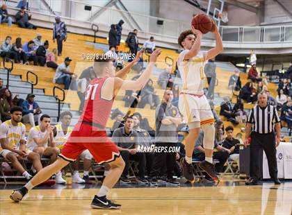 Thumbnail 2 in Hunterdon Central @ North Bergen (Metro Classic) photogallery.