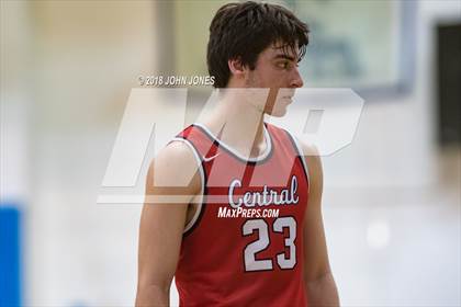 Thumbnail 2 in Hunterdon Central @ North Bergen (Metro Classic) photogallery.