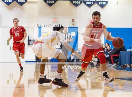 Thumbnail 2 in Hunterdon Central @ North Bergen (Metro Classic) photogallery.