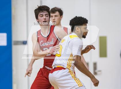 Thumbnail 3 in Hunterdon Central @ North Bergen (Metro Classic) photogallery.