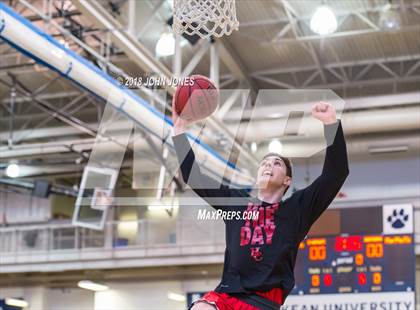 Thumbnail 2 in Hunterdon Central @ North Bergen (Metro Classic) photogallery.