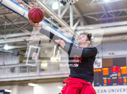 Thumbnail 3 in Hunterdon Central @ North Bergen (Metro Classic) photogallery.