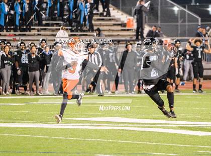 Thumbnail 1 in Burbank @ Harlan (UIL 5A Bi-District Playoff) photogallery.