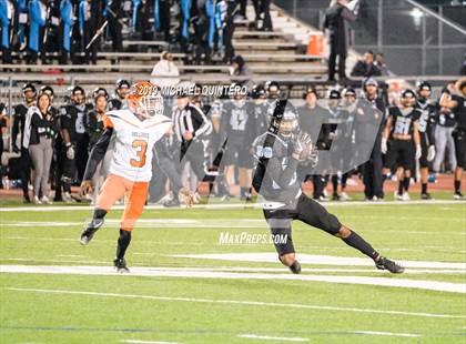 Thumbnail 3 in Burbank @ Harlan (UIL 5A Bi-District Playoff) photogallery.