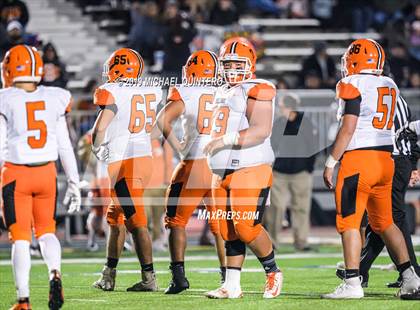 Thumbnail 3 in Burbank @ Harlan (UIL 5A Bi-District Playoff) photogallery.