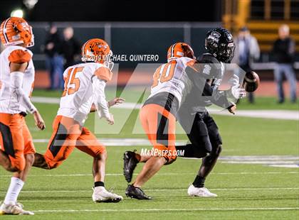 Thumbnail 3 in Burbank @ Harlan (UIL 5A Bi-District Playoff) photogallery.