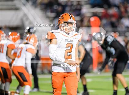 Thumbnail 3 in Burbank @ Harlan (UIL 5A Bi-District Playoff) photogallery.