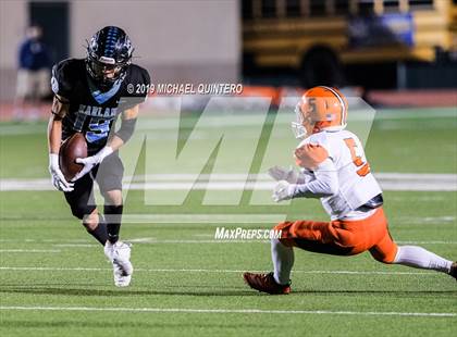 Thumbnail 3 in Burbank @ Harlan (UIL 5A Bi-District Playoff) photogallery.