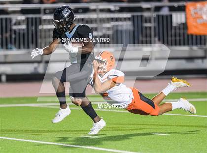 Thumbnail 2 in Burbank @ Harlan (UIL 5A Bi-District Playoff) photogallery.